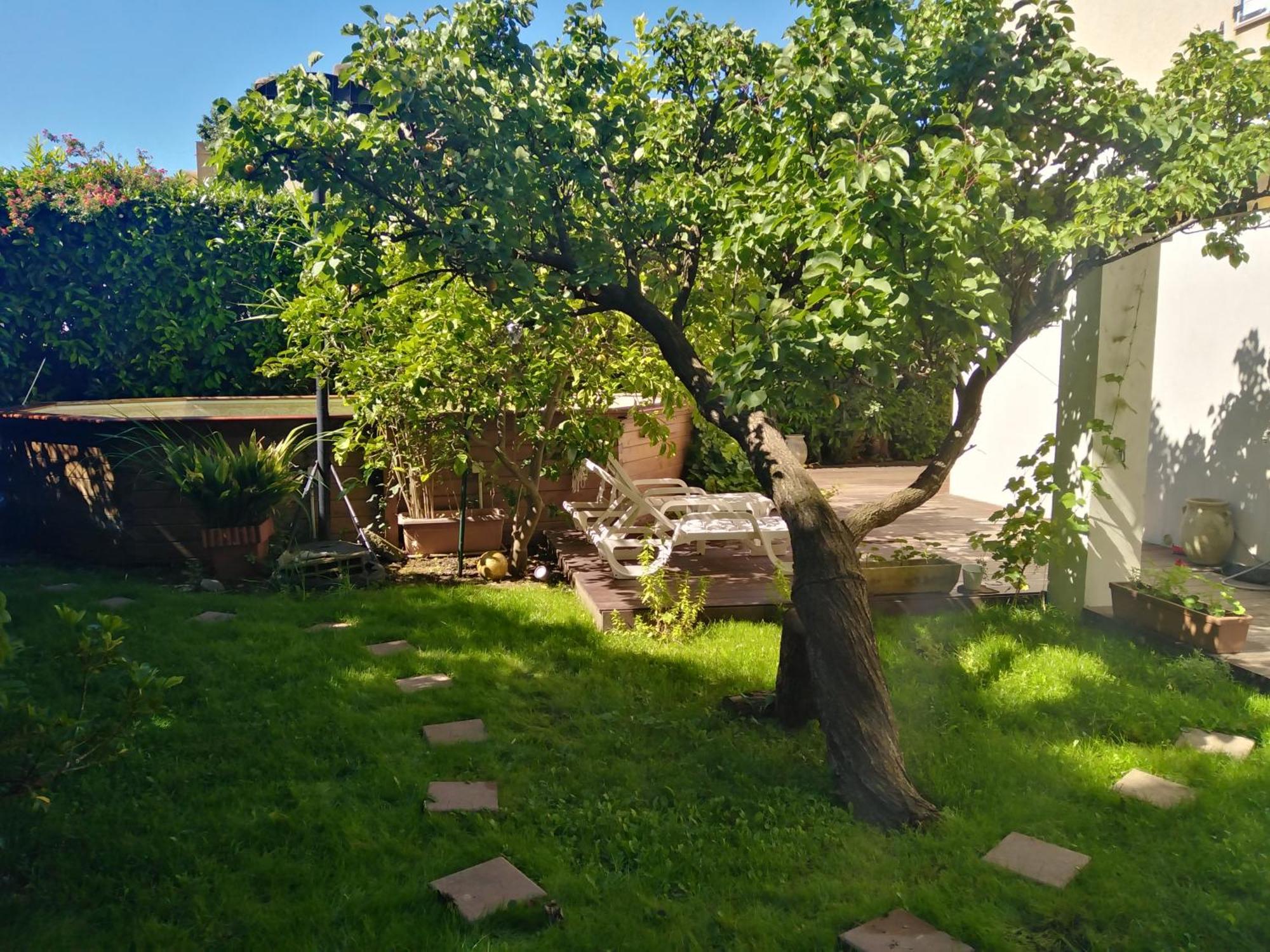 3 Ac Garden Pool Parking 2 Min By Car Pousada