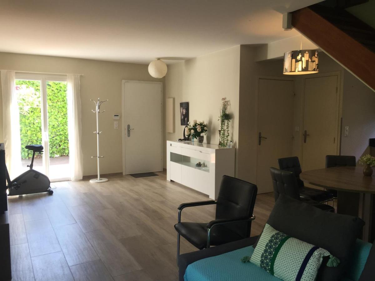 3 Ac Garden Pool Parking 2 Min By Car Pousada