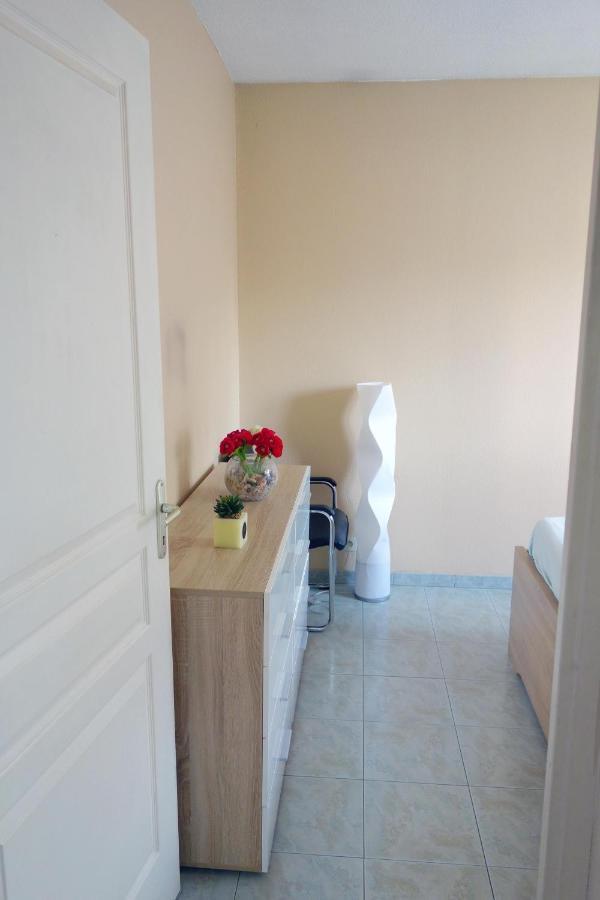 3 Ac Garden Pool Parking 2 Min By Car Cannes
